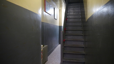 Enlarge photo 8