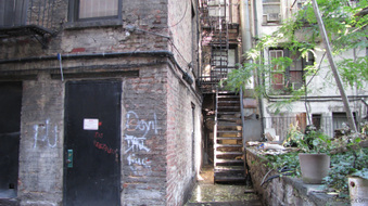 Enlarge photo 14