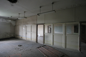 Enlarge photo 80