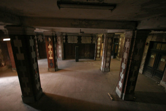 Enlarge photo 102