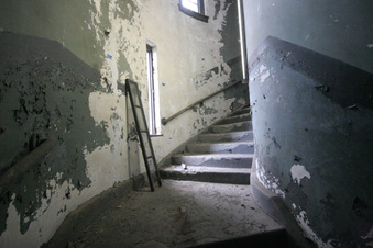 Enlarge photo 108