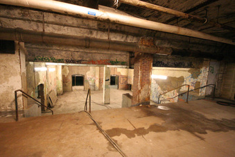 Enlarge photo 176