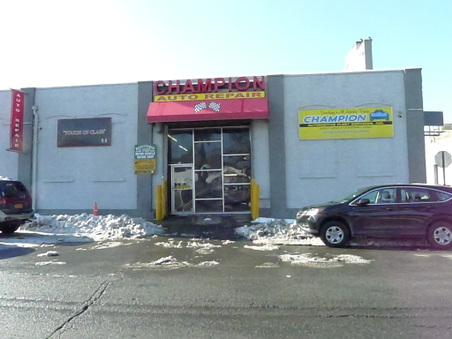 AUTO SHOPS, MECHANICS GARAGES