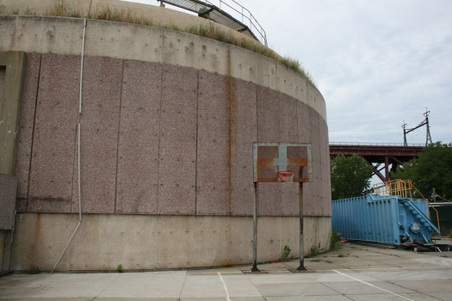 Enlarge photo 80