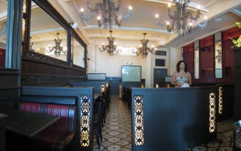 Enlarge photo 11