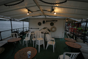 Enlarge photo 13