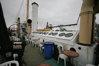 Enlarge photo 18