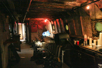 Enlarge photo 37