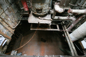 Enlarge photo 48