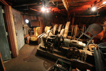Enlarge photo 70