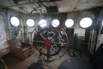 Enlarge photo 90