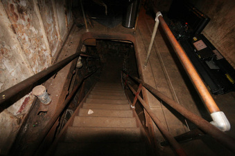 Enlarge photo 97