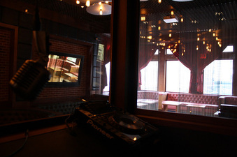 Enlarge photo 24