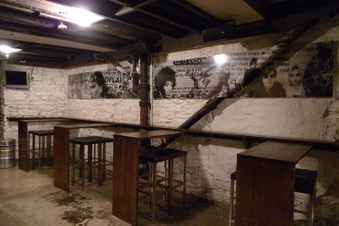 Enlarge photo 16