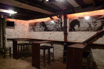 Enlarge photo 23