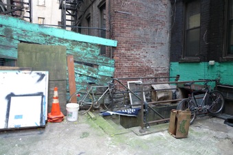 Enlarge photo 42