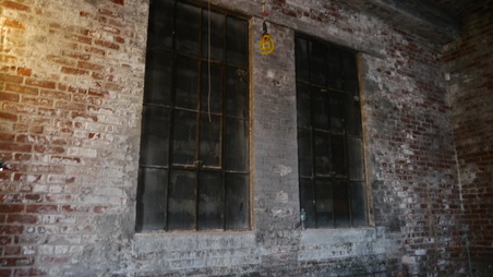 Enlarge photo 12
