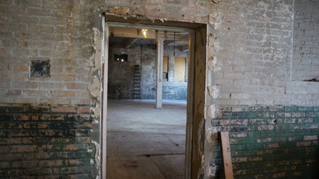 Enlarge photo 15