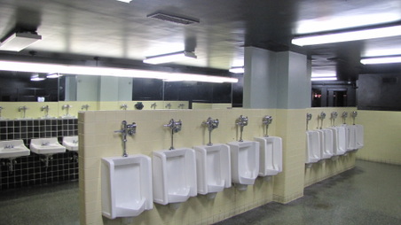 Roseland - Men's Room