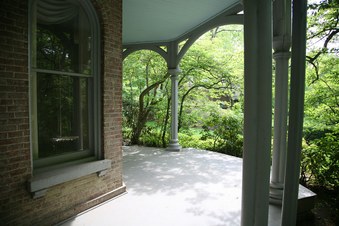 Enlarge photo 16