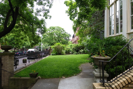 Enlarge photo 42
