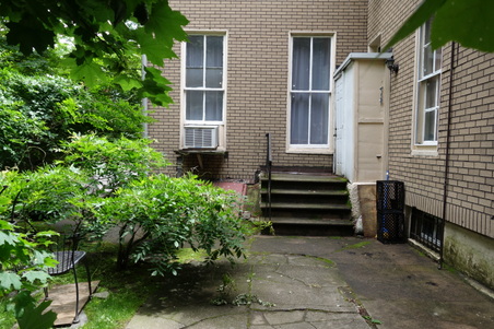 Enlarge photo 54