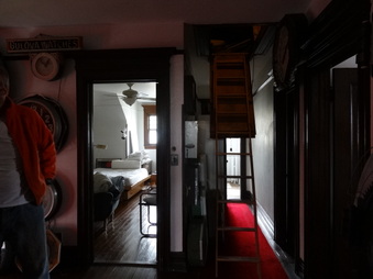 Enlarge photo 61