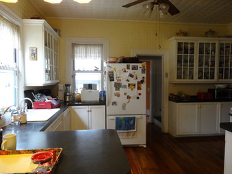 Enlarge photo 23