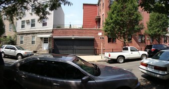 Enlarge photo 3