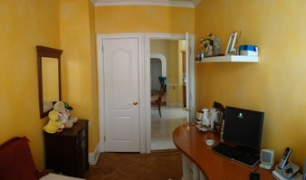 Enlarge photo 11