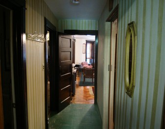 Enlarge photo 11