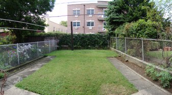 Enlarge photo 14