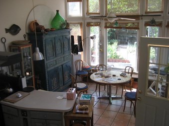 Enlarge photo 12