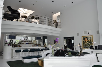 Enlarge photo 14