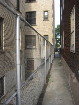 Enlarge photo 13