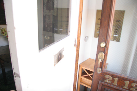 Enlarge photo 12