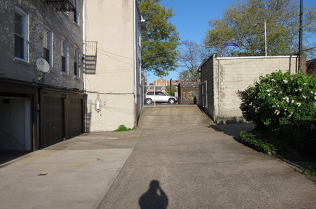 Enlarge photo 21