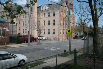 Enlarge photo 14