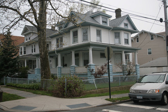 Enlarge photo 1
