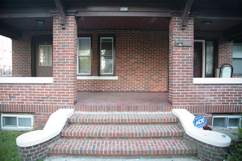 Enlarge photo 6