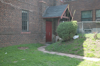 Enlarge photo 18