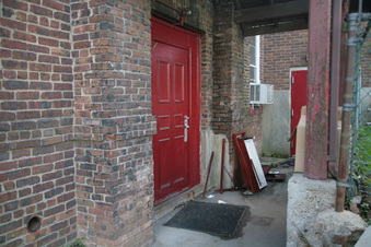 Enlarge photo 19