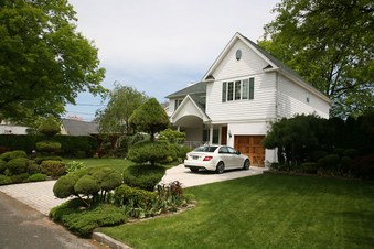 Enlarge photo 24
