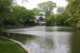 Enlarge photo 32
