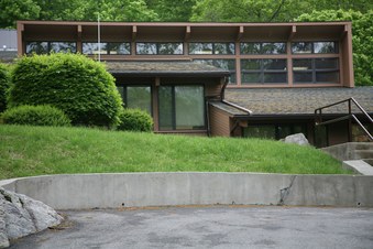 Enlarge photo 19