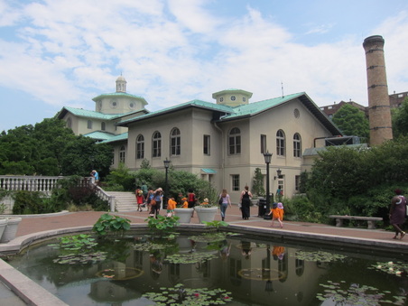 Enlarge photo 41