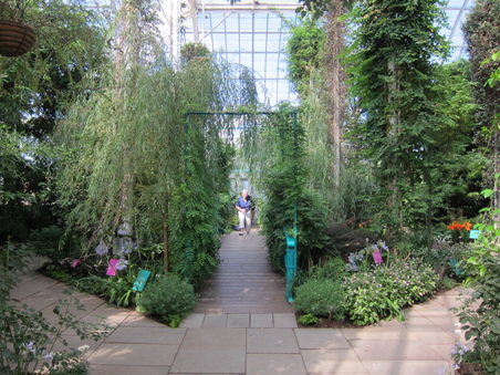 Enlarge photo 72