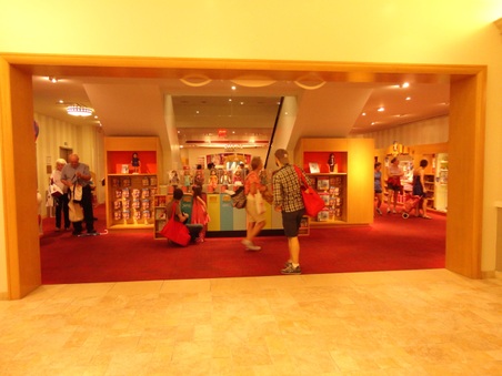 Enlarge photo 24
