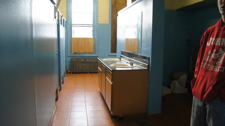 Enlarge photo 29
