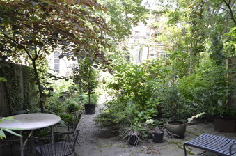 Enlarge photo 19